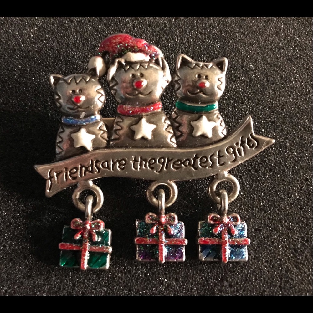 AJMC 3 Cats “Christmas Friends are the Greatest Gift”-3 Dangling Gifts Brooch
